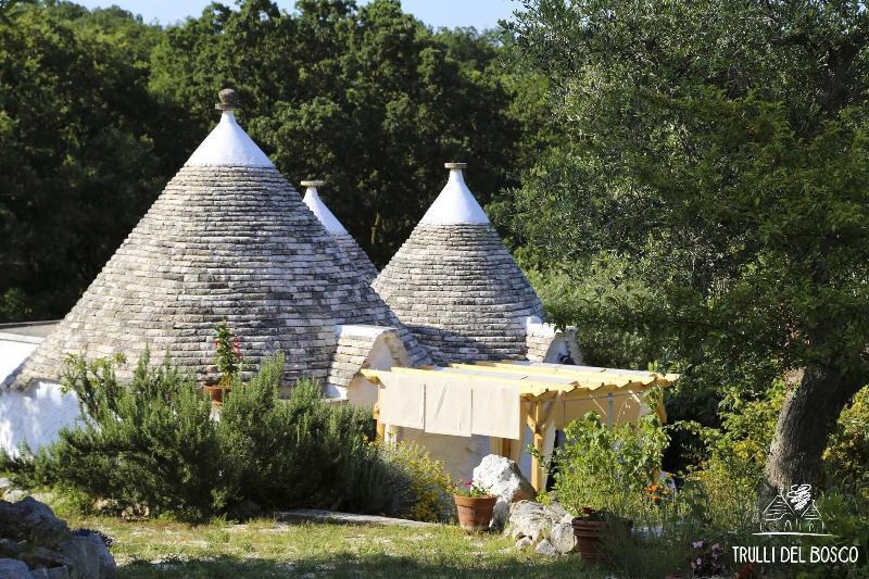 Bed and Breakfast Trulli Del Bosco Alberobello Exterior foto