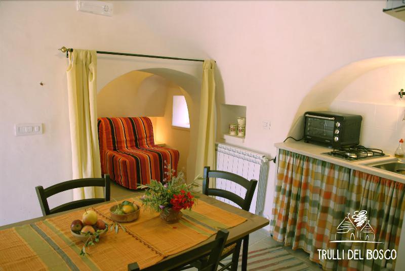 Bed and Breakfast Trulli Del Bosco Alberobello Exterior foto