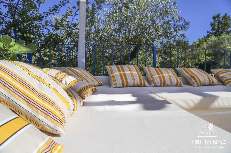 Bed and Breakfast Trulli Del Bosco Alberobello Exterior foto