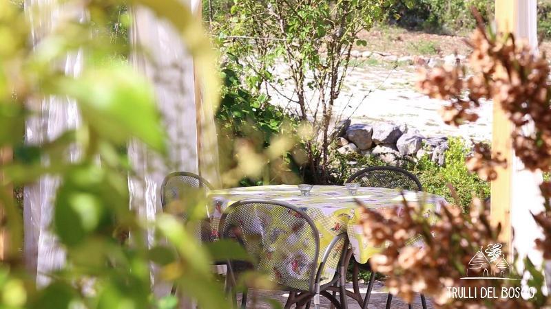 Bed and Breakfast Trulli Del Bosco Alberobello Exterior foto